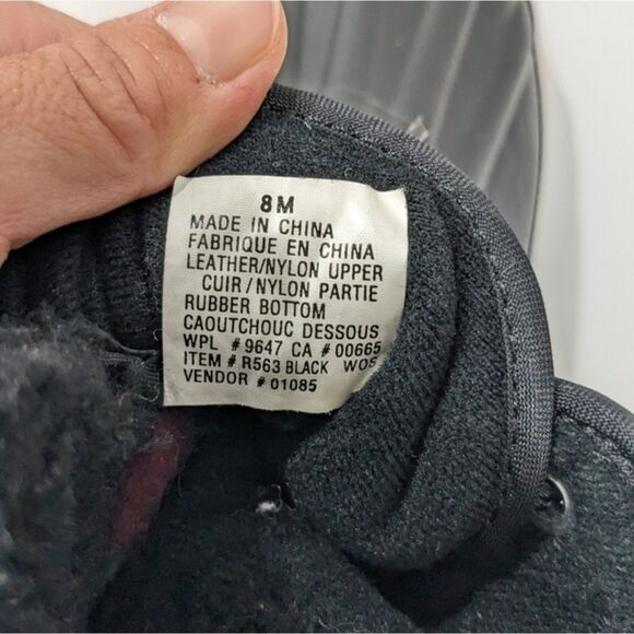 NWOT Eddie Bauer Women Black Quilted Winter Snow Duck Boots Lace-Up Rubber 8 - Picture 9 of 10